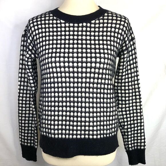 UNIQLO SWEATER                      CREW NECK TEXTURED MOHAIR BLEND SWEATER - Picture 2 of 9